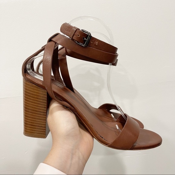 Vince Farley Ankle Wrap Block Heel Sandal in Sable 10 - Picture 1 of 10